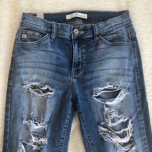 KANCAN Los Angeles Ripped Jeans